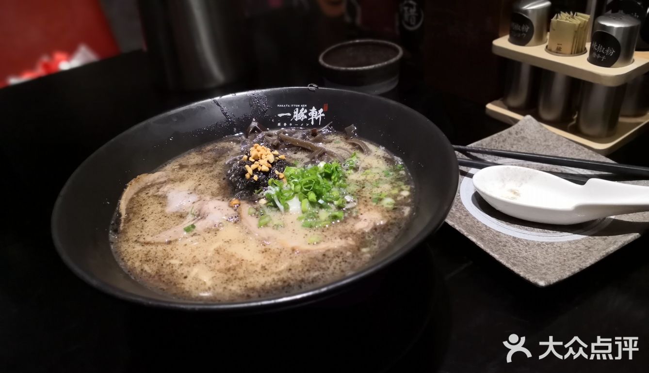 吃面的时候会发出哧溜哧溜的响声