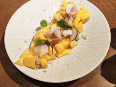 芒果鲜虾沙拉-奉天小馆·非遗东北菜(沈阳万象城店)