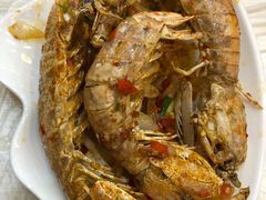 -覃记海鲜美食餐厅