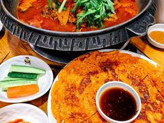 -喇喇排骨火锅·传统韩式脊骨汤(望京西园总店)