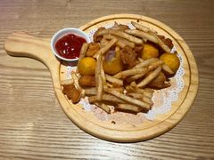 -多嘴肉蟹煲(万达店)