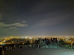 -鬼笑石后山停车场