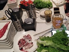 -佰烧海鲜烤肉火锅自助(世茂国际广场店)