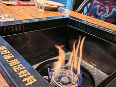 -老牌坊云南鱼豆花火锅(爱建店)