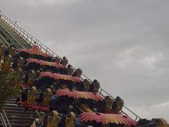 -珠海长隆海洋王国-鹦鹉过山车