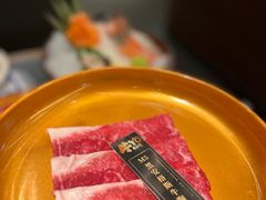 -牛YO寿喜烧·铁板烧和牛火锅自助(市府恒隆店)