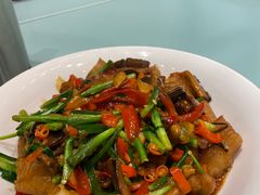 -客家大院·非遗赣南客家菜(郁孤台店)