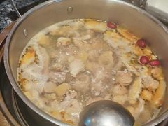 -一席地·本地鸡窝·杭帮鸡火锅(萧山银隆百货店)
