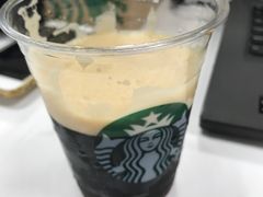 -星巴克臻选(广州高德置地秋广场店)