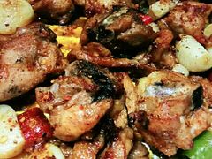 -老东镇啤酒屋海鲜加工·蒸汽海鲜·海鲜烧烤(台东店)