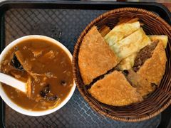 -穆彦华逍遥镇胡辣汤(岗坡路店)