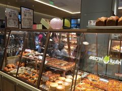 面包甜点陈列柜-山崎面包(静安久光店)