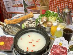 -荣叔港式沙嗲牛肉火锅(正佳潮流店)