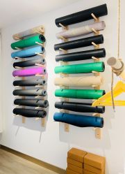 -闺蜜瑜伽·普拉提女性塑形馆