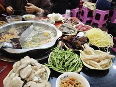 -储奇门鳝鱼火锅(总店)