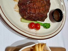 -马克西姆俄罗斯餐厅(绥芬河店)
