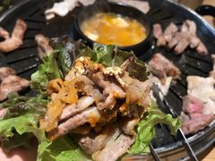 -江南猪肉商会无限续吃(弘大店)
