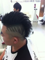 莫希干发型酷呀-一丁木造型