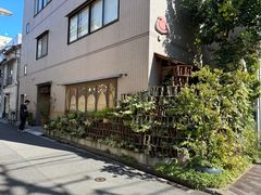 -是山居