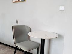 -丽都酒店(湛江吴川第三中学店)