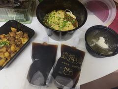 -杨大叔爱面子·四川小吃(岗头店)