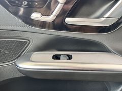 -宁波之星奔驰4S店(海曙店)