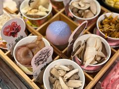 -菌自由丨野生菌火锅特色庭院餐厅(丽江古城店)