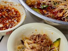 -周良天山牛杂城(天山路总店)
