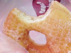 甜甜圈-可颂坊(中心书城店)