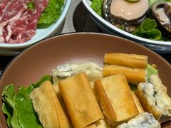 -四点金粥底火锅(沂州里店)