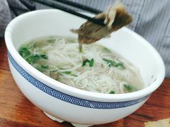 -陕西名小吃(T3航站楼一店)