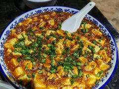 -乐山食古香跷脚牛肉