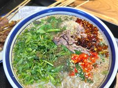 -云阿蛮生烫牛肉米线(景星店)