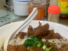 牛筋腩捞河-荔林食店(西华路店)