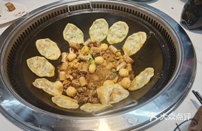 Five-layer Pork and Chicken Pot Stew