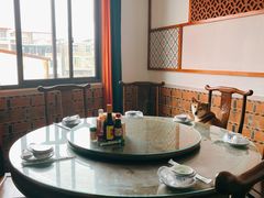 -浔港海鲜店(𫊻埔黑人)