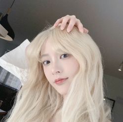 -丝语萱形象