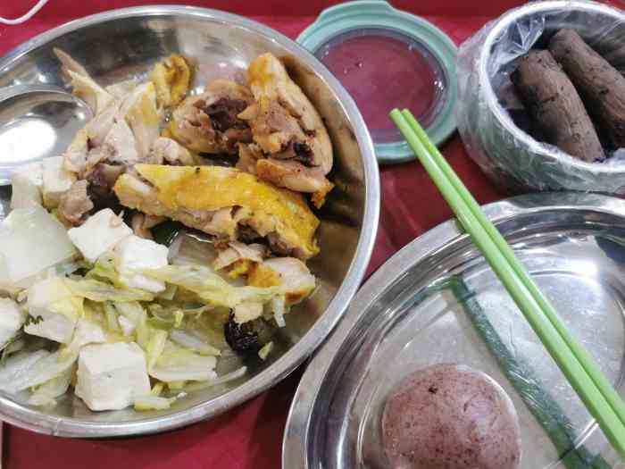 北京大学-燕南食堂-"久违来写写食堂前一天晚上馋油泼扯面馋到.