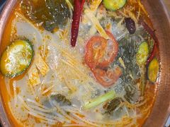 -洱火云南酸菜牛肉火锅(石景山当代商城店)