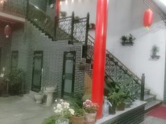 -微山岛春天里酒家