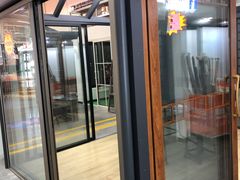 -百安居装修建材卖场(泰然店)