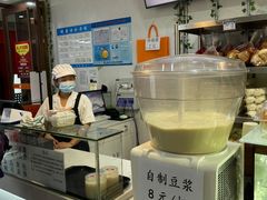 -白玉兰食品(中山公园龙之梦店)
