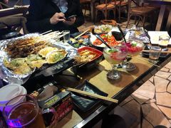 -何师烧烤·香辣蟹·川菜·30年老品牌(太古里旗舰店)