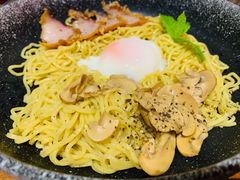 -千金一碗·宝岛一村(韩国街店)
