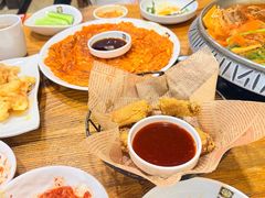 -喇喇排骨火锅·传统韩式脊骨汤(望京西园总店)