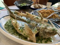 特色葱油飞鱼-岭南海晏楼(滨江东总店)