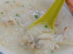 -明记烧鱼美味店