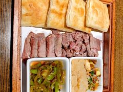 驴肉火烧-掌柜的店·河南菜(世茂店)