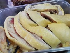 -狗撵鸭(泰山公寓店)