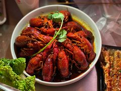 -龙巢盱眙龙虾·鸡煲·烧烤宵夜(坪洲店)